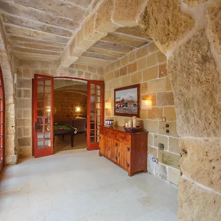 5 Bedroom With Private Pool 度假居