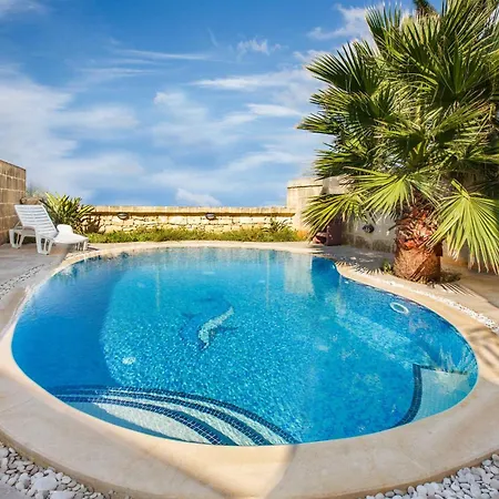5 Bedroom With Private Pool * Gharb (Gozo)