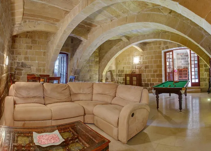 Tatil Evi 5 Bedroom With Private Pool *